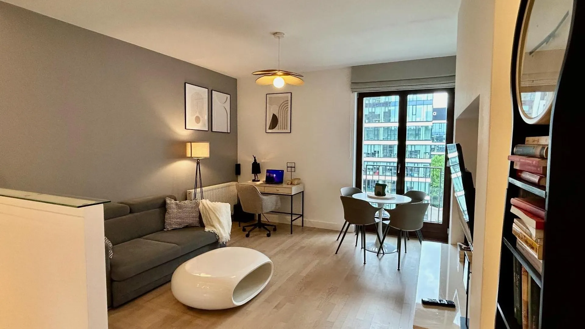 Apartament Niepokorny Варшава Апартаменты